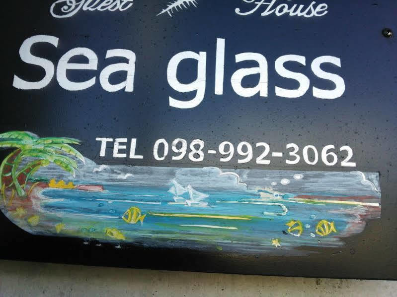 Guesthouse Seaglass Itoman Exteriör bild